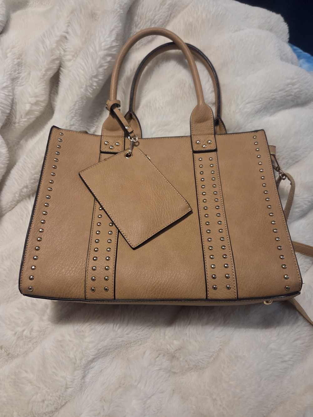Jessie & James Kate Lock Concealed Carry Satchel